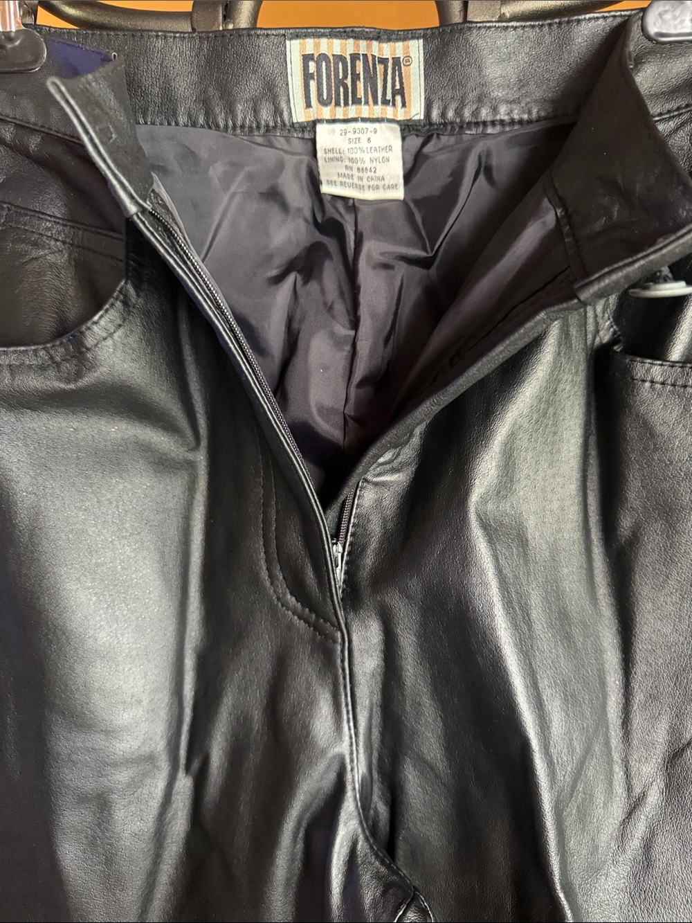 FORENZA Leather Y2K Pants - Picture 5 of 10